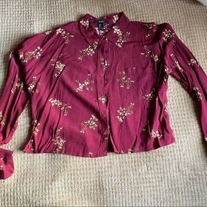 Flower detailed, crop button down blouse